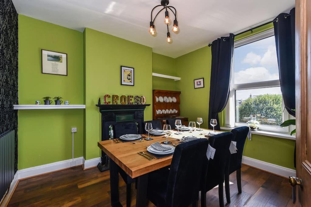 Traditional 3-Bed Property In Pontcanna With Parking Cardiff Exteriér fotografie